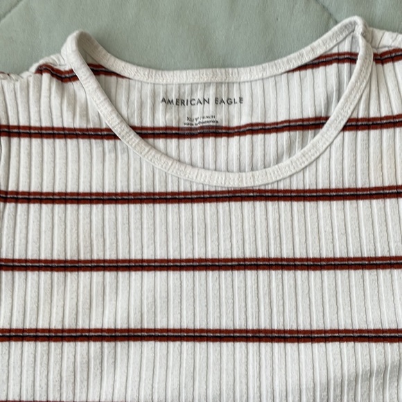 American Eagle Women Brown/Navy Horizontal Stripe Ribbed Lettuce Hem Crop Top - Picture 3 of 7